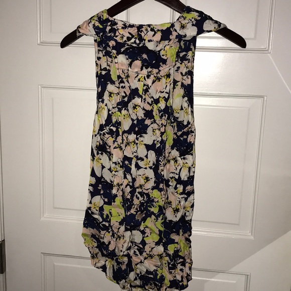 Top - Picture 3 of 3